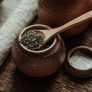 读者「半盏茶」的头像，暖色调的静物剪影
